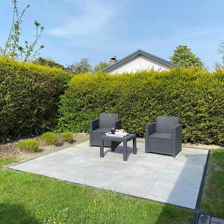 Bungalow Scheldezicht In Zeeland Dicht Bij Zee Scherpenisse Экстерьер фото