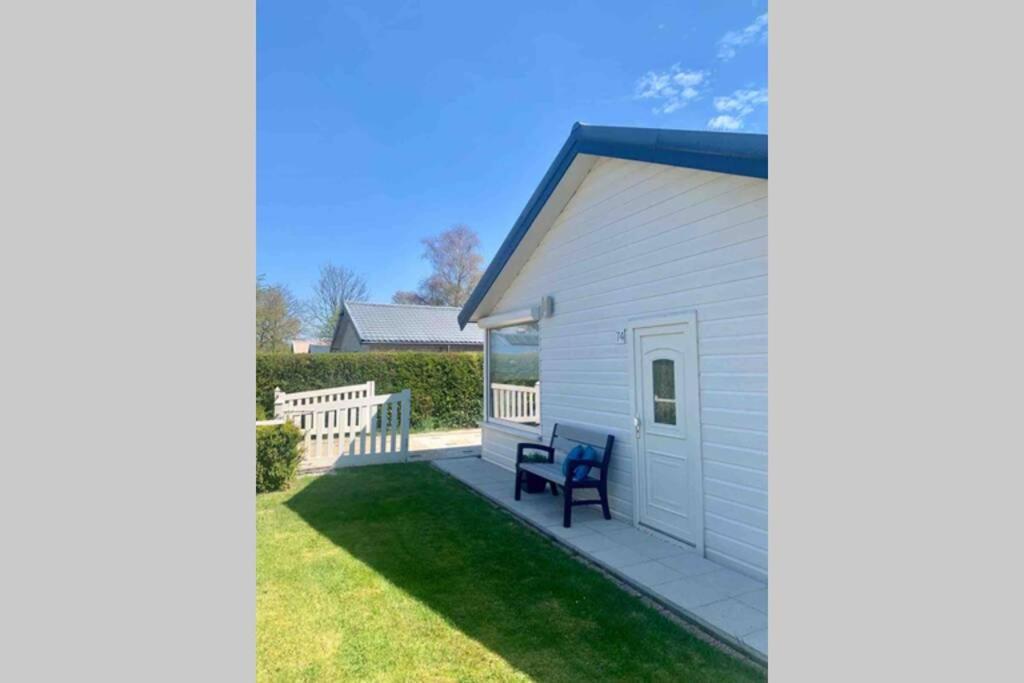 Bungalow Scheldezicht In Zeeland Dicht Bij Zee Scherpenisse Экстерьер фото