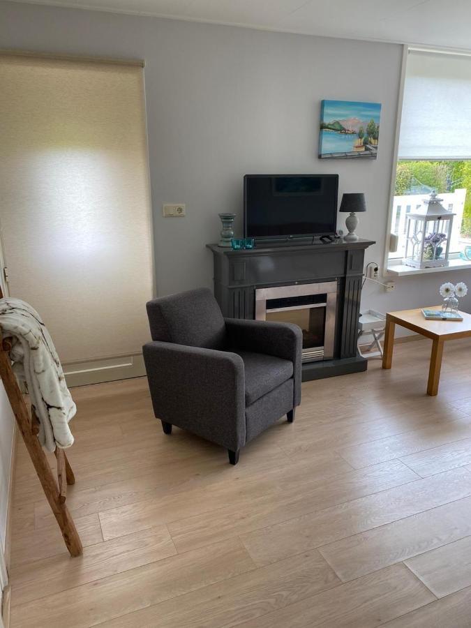 Bungalow Scheldezicht In Zeeland Dicht Bij Zee Scherpenisse Экстерьер фото
