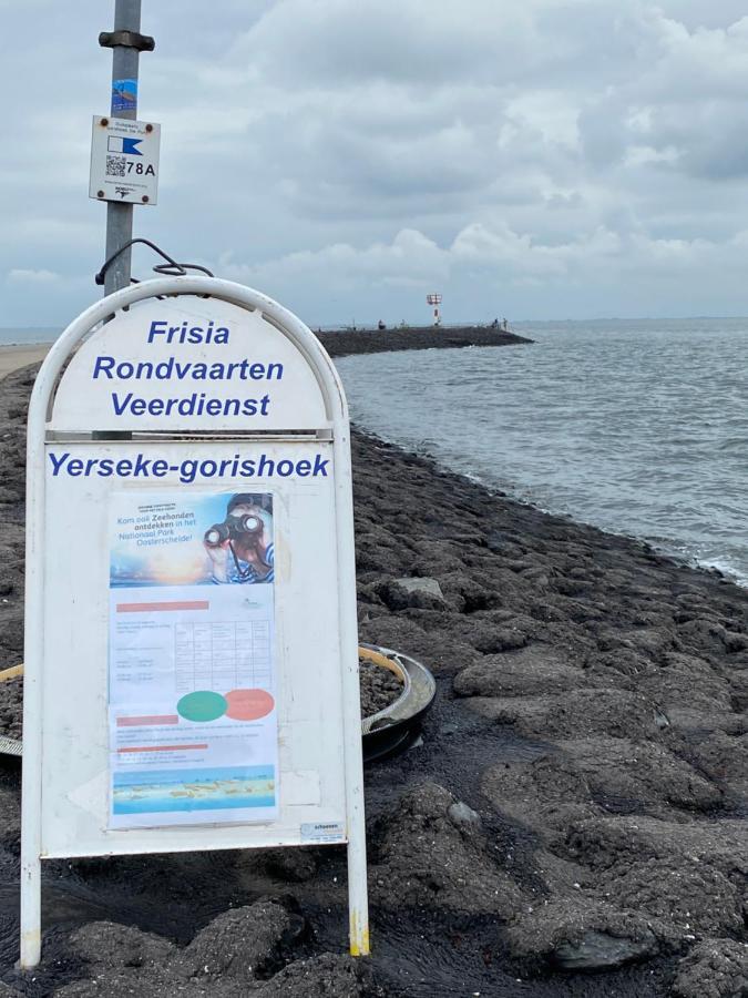 Bungalow Scheldezicht In Zeeland Dicht Bij Zee Scherpenisse Экстерьер фото
